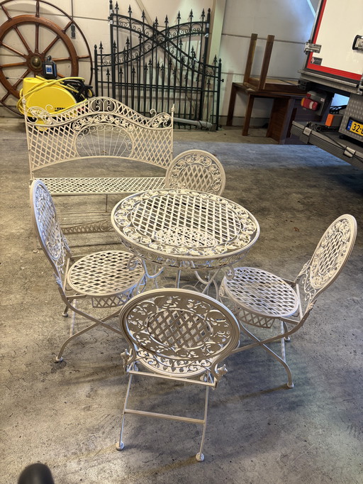 Ensemble de 4 chaises de jardin et banc assorti