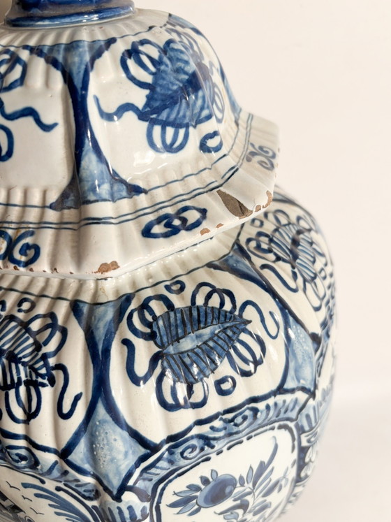 Vase en céramique blanche et bleu cobalt de Delft, début du XXe siècle – Ceramic (photo 5 of 10)
