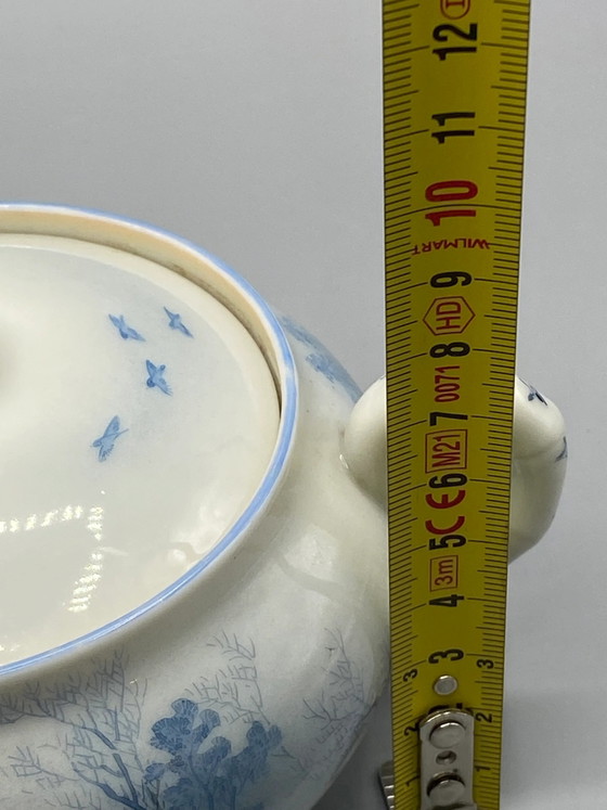 Sucrier en porcelaine japonaise – paysage du mont Fuji bleu et blanc – époque Dai Nippon Meiji – Objets déco (photo 10 of 10)