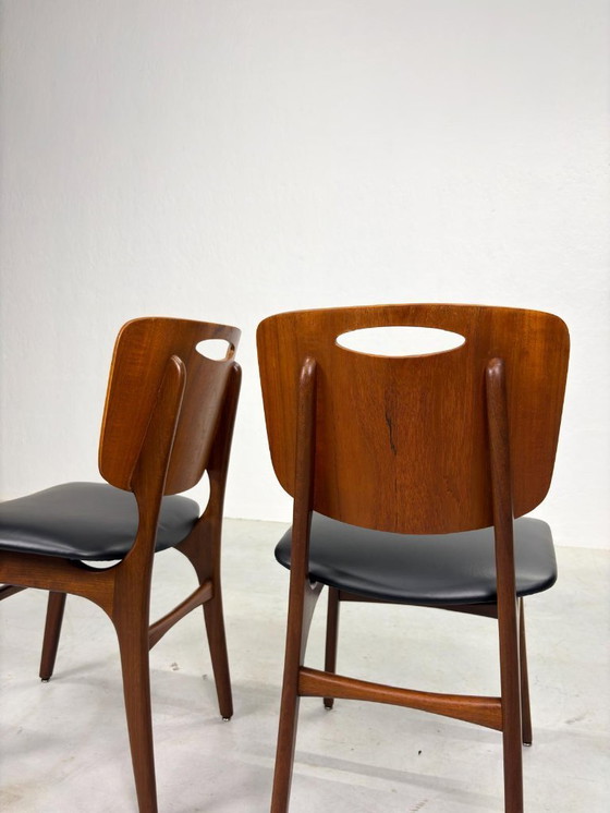 Image 1 of Set of Mid-century Dining Chairs in Danish Design