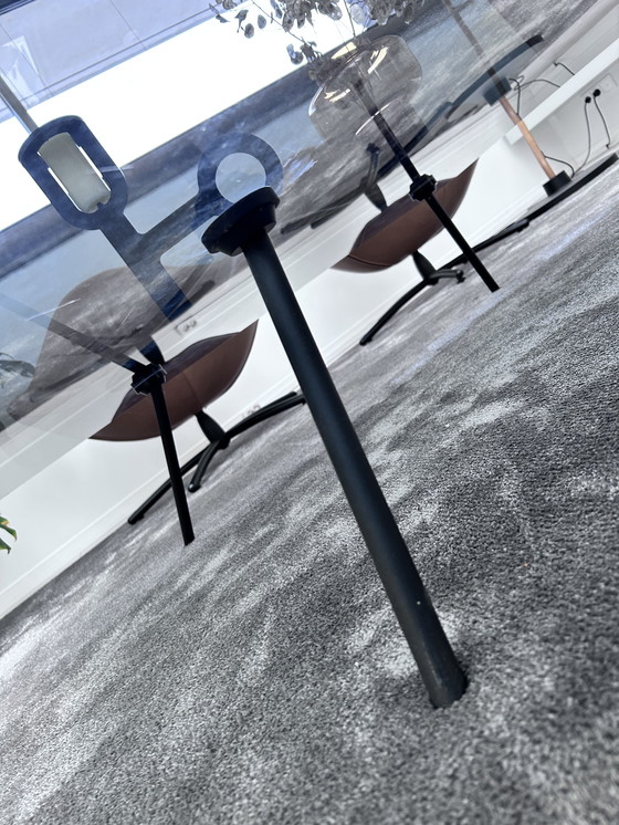 Image 1 of Couchtisch Beek 140x140 Glas