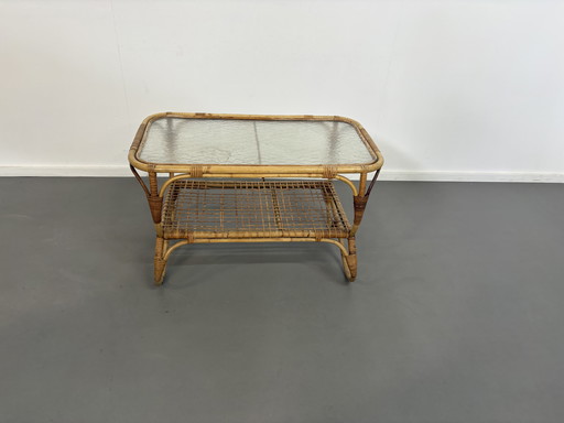 Vintage Rotan Tafel avec wolkenglas jaren ‘60