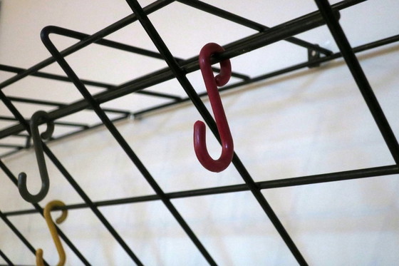 Image 1 of Wandhalterung aus Metall mit Schnurzug für Mäntel, Hüte und Regenschirme, 1960er Jahre