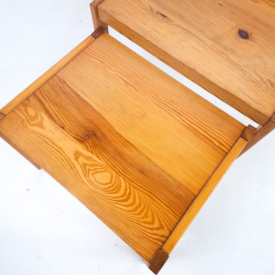 Image 1 of Vintage mimiset bijzettafels grenenhout jaren 70