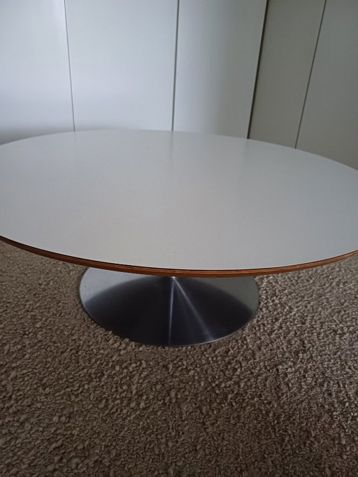 Artifort vintage coffee table 'circle'