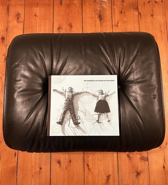 Image 1 of Eames Vitra Ottoman b/b 1971 1e eigenaar