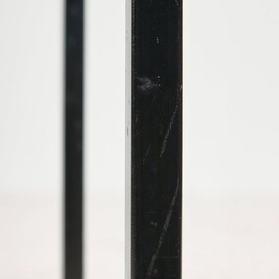 Image 1 of MK11233 Stuhl aus Teakholz auf Metallgestell