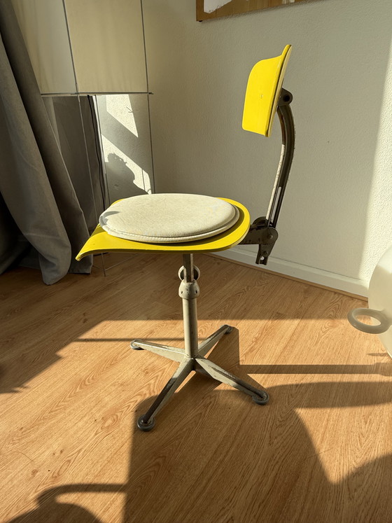 Image 1 of Friso Kramer per Ahrend de Circel 'sedia dell'architetto'