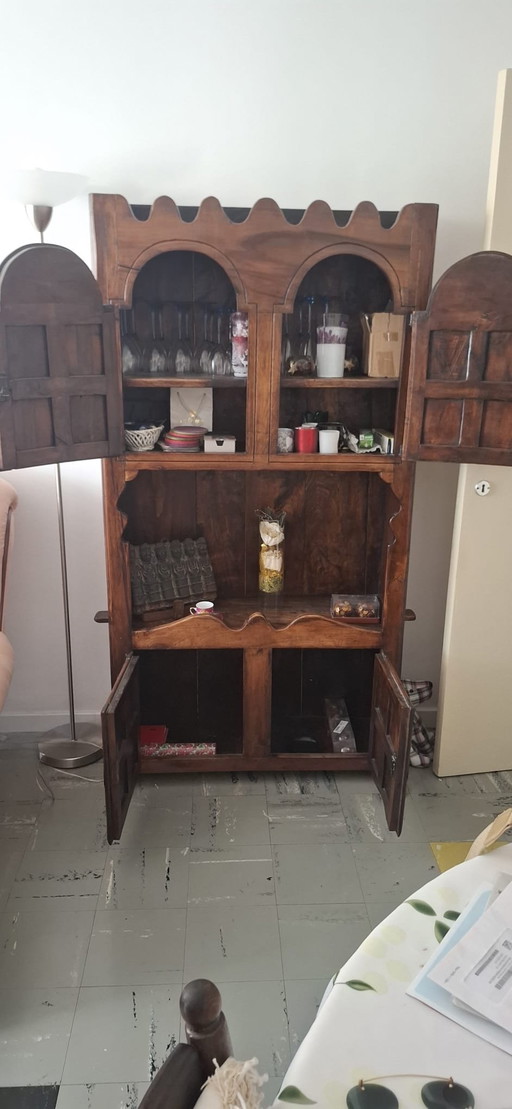 4-door sideboard