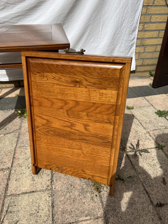 Image 1 of Table basse Art Nouveau en bois de cerisier