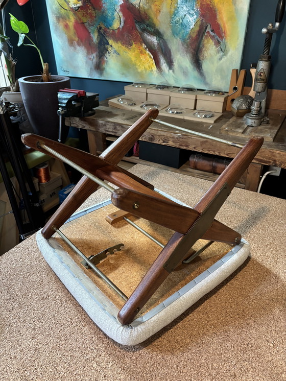 Image 1 of Gimson and Slater Rock ‘n Rest