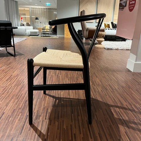 Image 1 of Carl Hansen Wishbone dining chair, set of 4