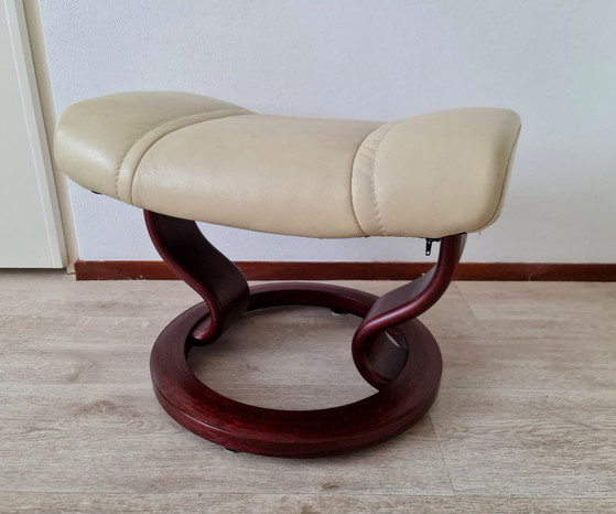 Image 1 of Pouf ottoman Stressless Ekornes crème