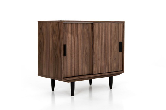 Image 1 of Mobile con ante scorrevoli P01