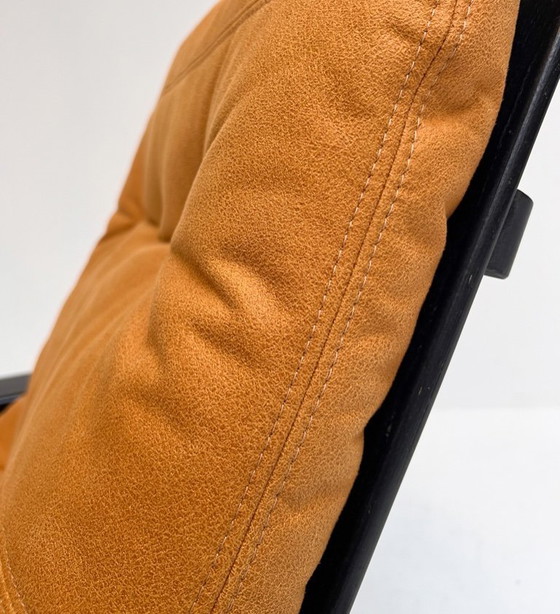 Image 1 of Poltrona rivestita color cognac, anni '60