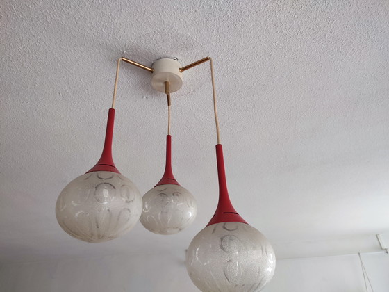 Image 1 of Lampe vintage 3 ampoules en verre cascade Space Age rouge