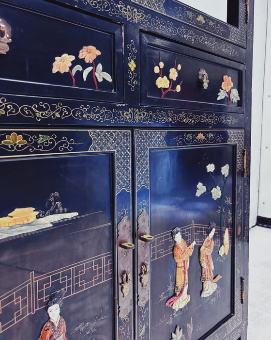 Image 1 of Vitrine chinoise