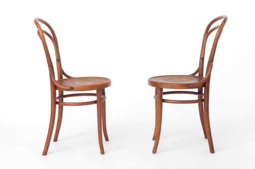 Par de sillas antiguas de madera curvada | Sillas de comedor austriacas de madera de haya | Estilo Thonet | (photo 2 of 11)