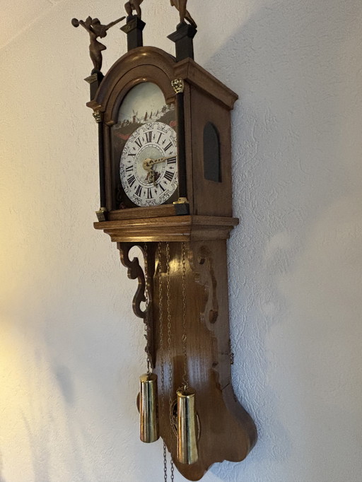 Friese notarisklok / kantoortje