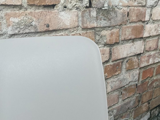 Image 1 of 4x Vitra HAL RE Sledge bianco