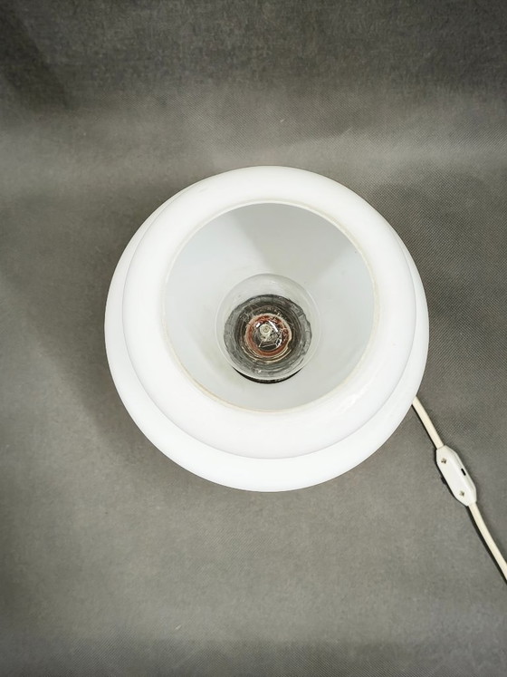 Drukov Opalglas- und Messing-Tischlampe, Tschechoslowakei, 1970er Jahre – Tischlampen, Metal (photo 3 of 9)