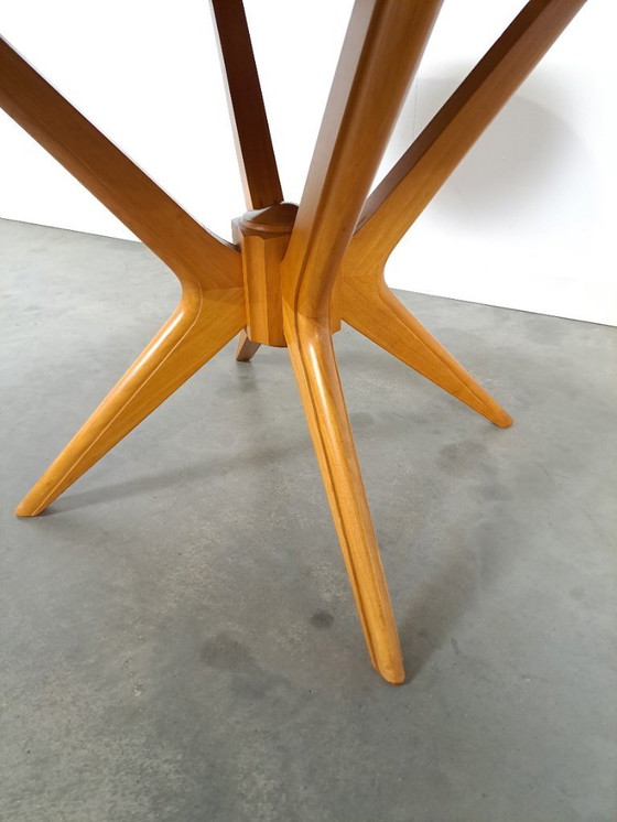 Image 1 of Mesa de centro redonda con patas de madera Ilse Möbel