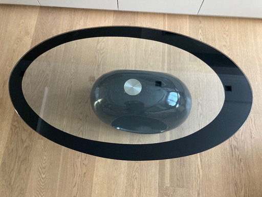 Table basse ovale vintage avec piètement laqué brillant – Verre et noir laqué brillant