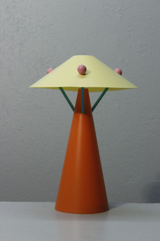 Image 1 of Lampe Vintage Design Post-Moderniste Plastique Style Memphis 1990S