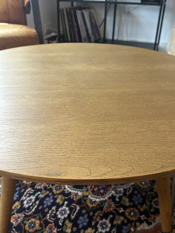 Image 1 of table basse en chêne