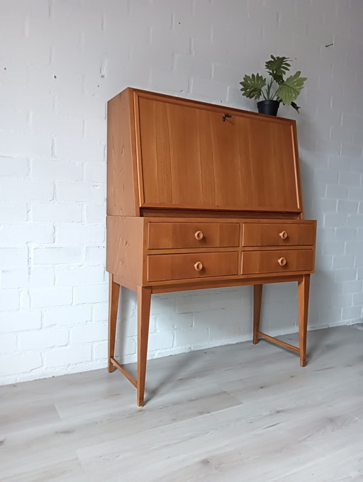 WK Furniture sideboard