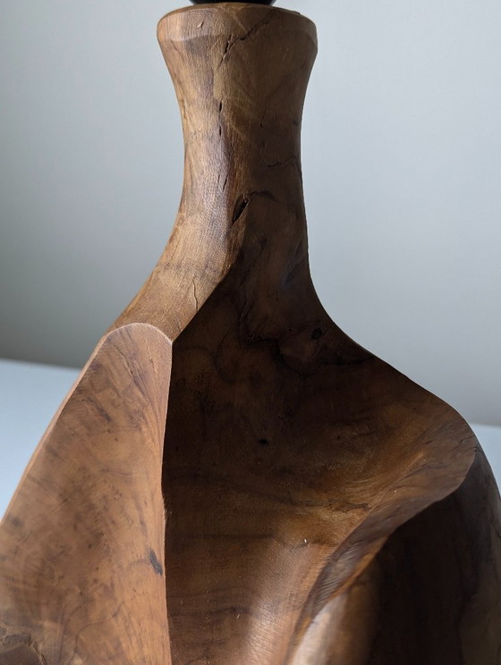 Image 1 of Lampada da tavolo organica moderna in legno d'ulivo intagliato, stile scultoreo, anni '70