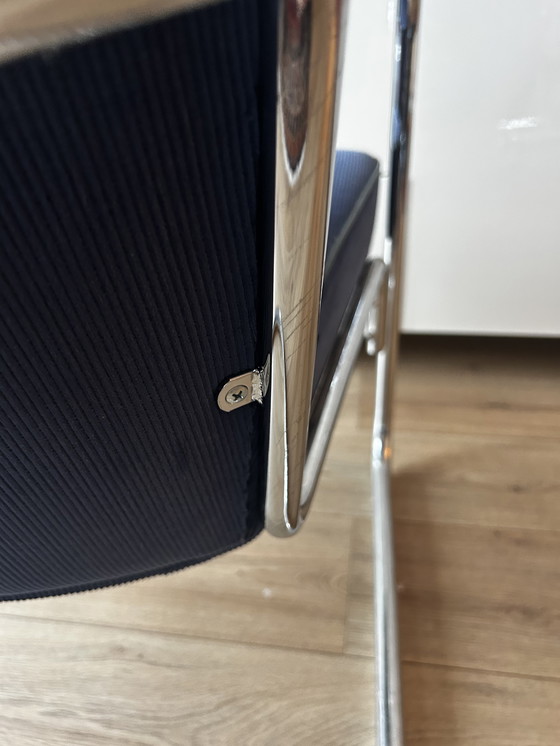 Image 1 of Gispen Fauteuil 412 blauer Stoff