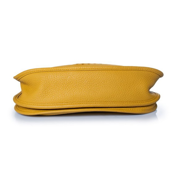 Hermes, Evelyne III Crossbody Bag in Yellow – Hermès, Lambskin (photo 6 of 9)