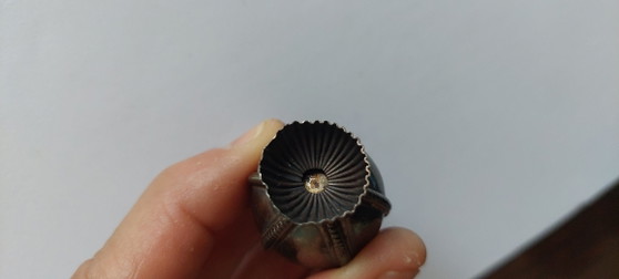 Image 1 of Frasco de perfume/pomander de plata antigua (plata de ley 925 – 20 gramos)