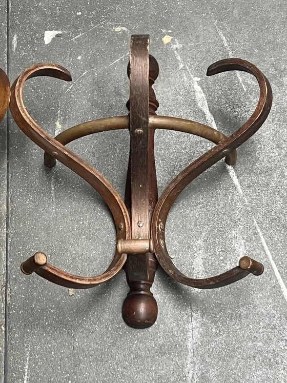 Ganci appendiabiti da parete Thonet. – Wood, Vintage (photo 4 of 5)