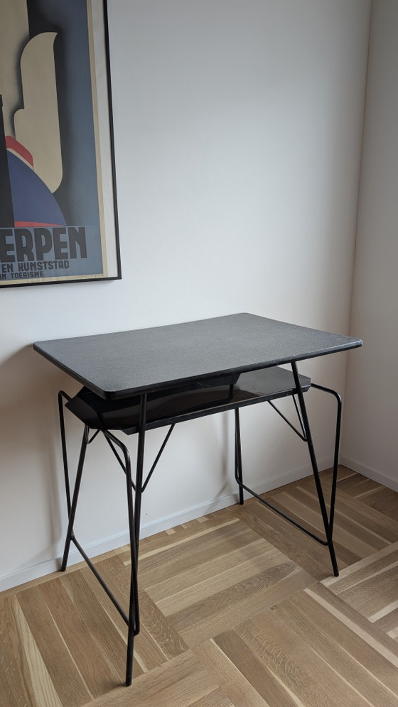Scrivania di Willy Van Der Meeren – Scrivanie, Plastic, Metal (photo 3 of 9)