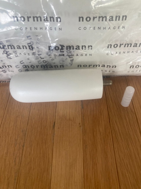 Normann Copenhagen Miroir Medium | Neuf En Boîte | Design Scandinave – Plastic (photo 5 of 11)