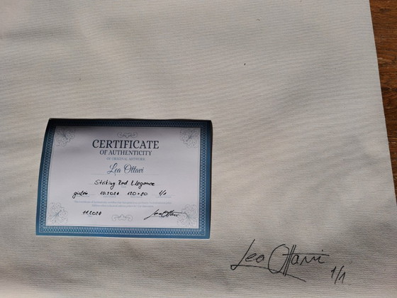 Image 1 of Léa OTTAVI - Striking Red Elegance - Digital painting on canvas