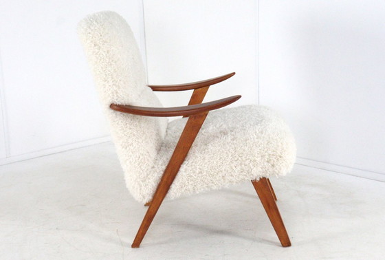 Image 1 of Poltrona vintage imbottita color crema modello 'Almere' | 2 pezzi disponibili