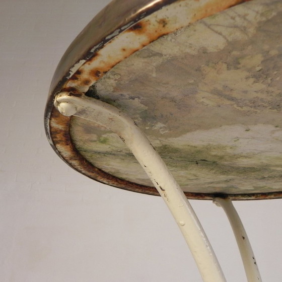 Table de bistrot avec plateau en marbre et bordure en laiton, début du XXe siècle – Tables de salle à manger (photo 12 of 20)
