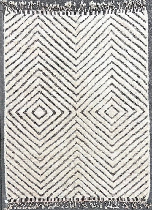 Modern Moroccan beni Mrirt rug, Authentic Moroccan rug, Berber carpet, Genuine Wool rug, Handmade rug, Beni ourain style