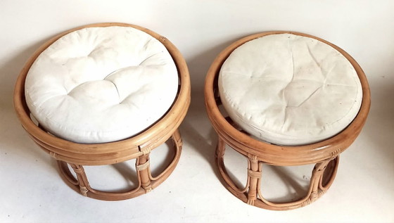 Image 1 of Coppia di pouf in bambù e rattan degli anni '70, diametro 44,8 cm.