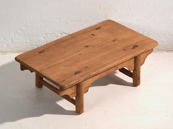 Antieke lage tafel van grenenhout – China, circa 1890 – Salontafels (photo 18 of 40)