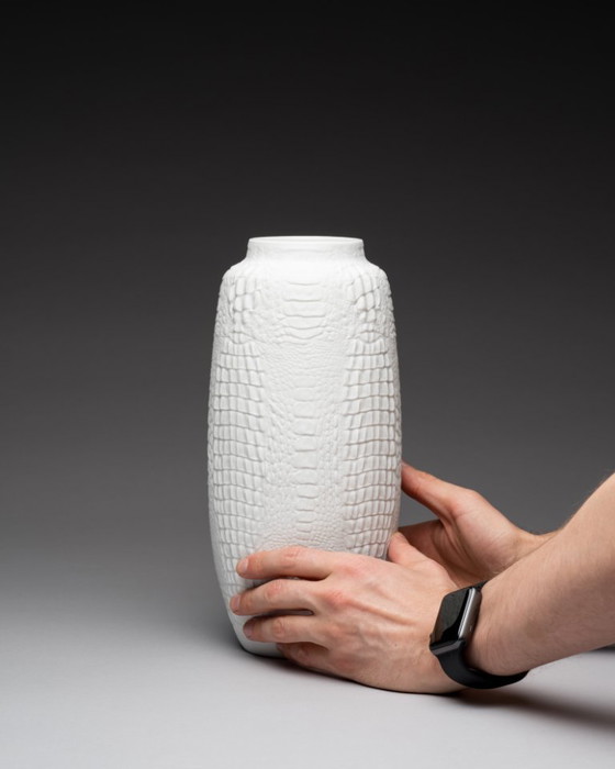 Image 1 of XL Manfred Frey Kaiser Bisque Porcelain Vase Crocodile Reptile Relief Op-Art Duo