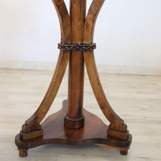 Image 1 of Leggio antico in noce, Italia, inizio XIX secolo