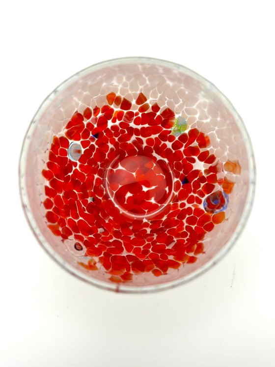 Image 1 of Juego de 6 vasos de vidrio soplado veneciano con efecto Murano Murrine fusionado en vidrio, hechos a mano en Italia.