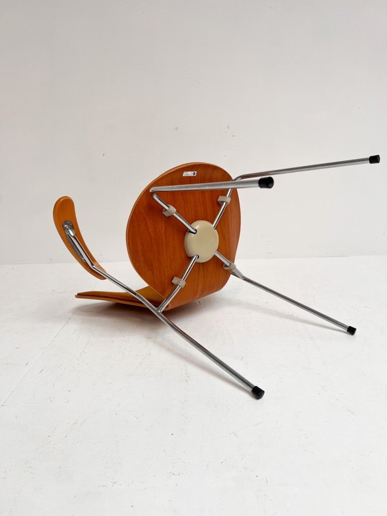 Image 1 of Chaise en bois 3207 d'Arne Jacobsen pour Fritz Hansen, années 1980