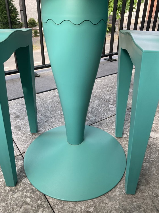 Image 1 of Kartell by Philippe Starck – Miss Balu tafel + 2 Miss Global stoelen – turkoois design set
