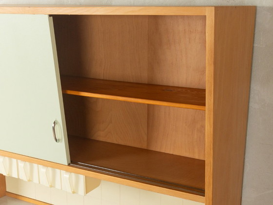 Image 1 of Charmant keukenkastje uit de jaren 50, vintage.