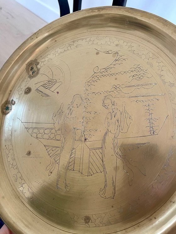 Image 1 of Table à thé asiatique ancienne avec bols en bronze